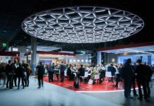 Light + Building oświetlenie s1